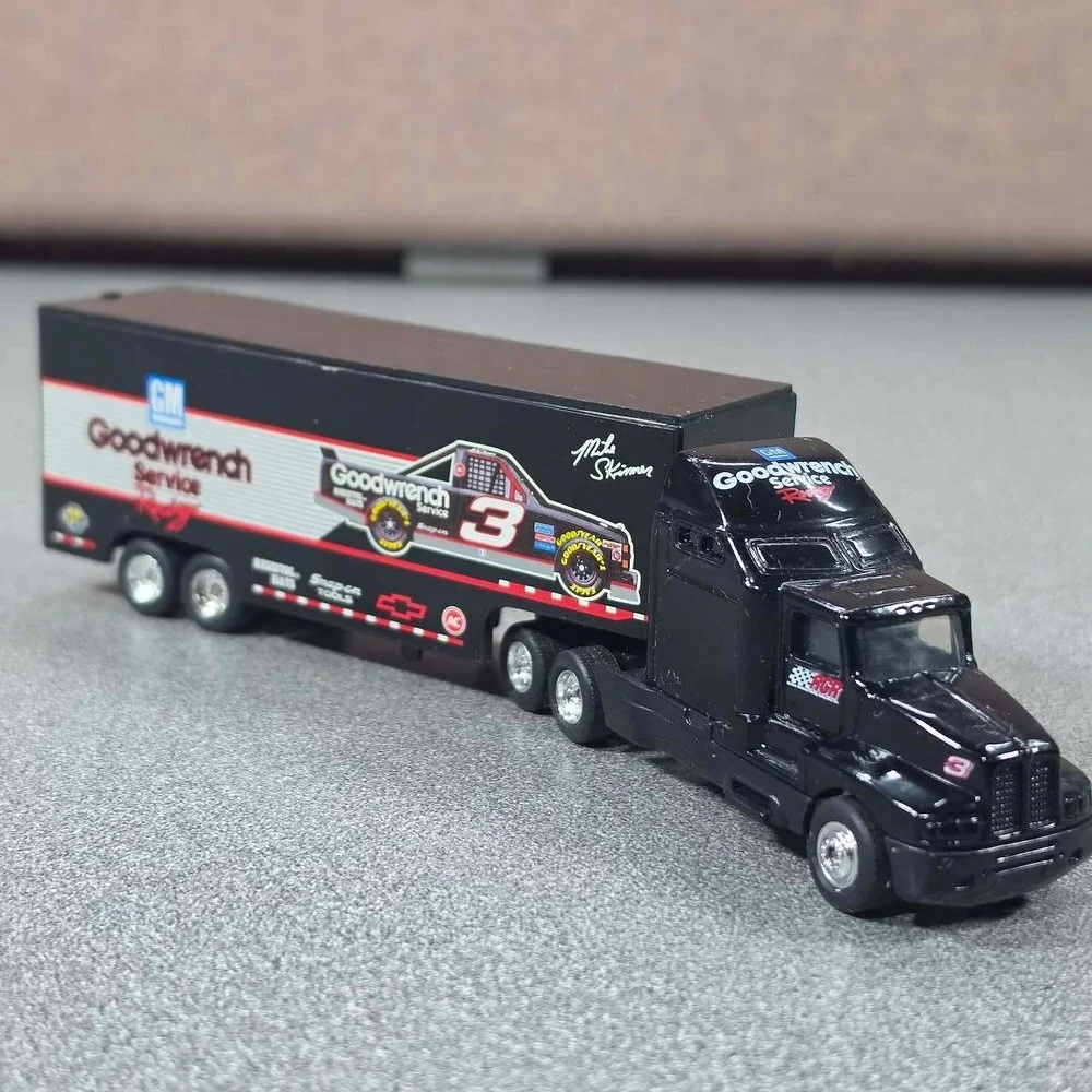 Mike Skinner NASCAR Hauler Black Excellent #3 GM Goodwrench Racing